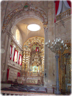 Interior Igreja Conceição
