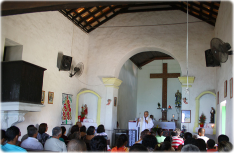 Interior igreja Escada